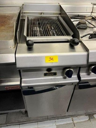 1 grill pierre de lave inox CAPIC (Lot situé...
