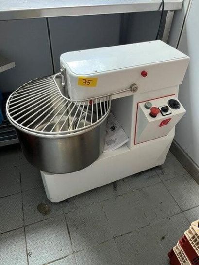 1 pétrin cuve 25L PIZZAGROUP (Lot situé cuisine...