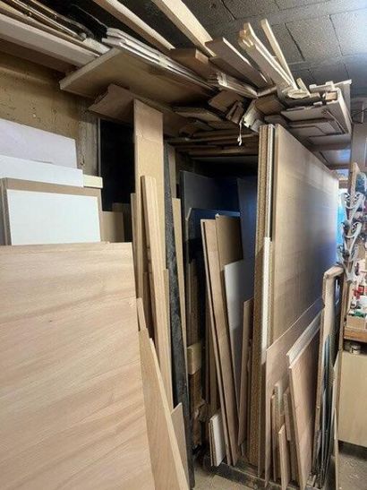 STOCK de visseries et boulonneries, pommelles,...