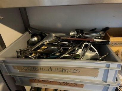 1 lot de bacs gastros

VENTE AUX ENCHERES...