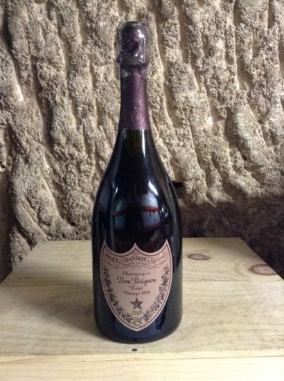 1 bouteille : CHAMPAGNE MOËT ET CHANDON Dom...