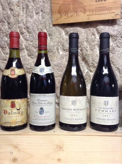 4 bouteilles : Lot de 4 bouteilles comprenant:...