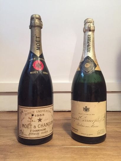 3 bouteilles : Lot de 3 bouteilles comprenant...