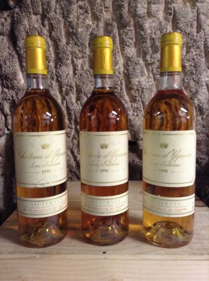 3 bouteilles : CHÂTEAU D'YQUEM 1er Cru Supérieur...