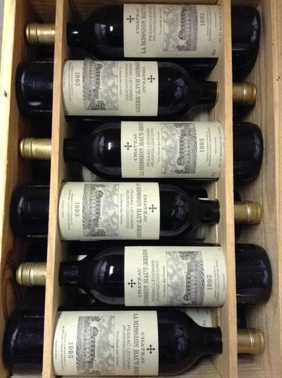 12 bouteilles : CHÂTEAU LA MISSION HAUT BRION...