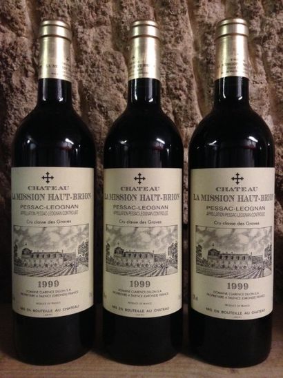 3 bouteilles : CHÂTEAU LA MISSION HAUT BRION...