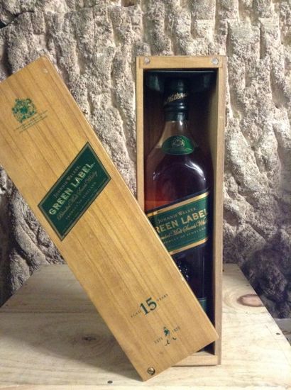 1 bouteille : WHISKY JOHNNY WALKER 