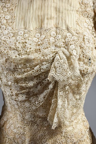 Afternoon dress for Worth's races (no. 94942),...
