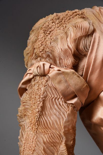 Haute couture evening dress, circa 1900-1905,...