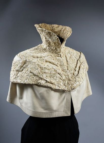Worth scratched collar (no. 12935), circa...