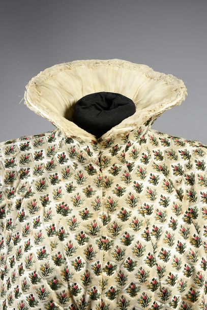 Short cape with Medici collar, circa 1890-1900,...
