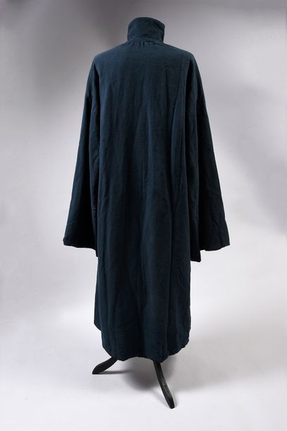 Nicole Groult cross-over coat, 29 rue d'Anjou,...
