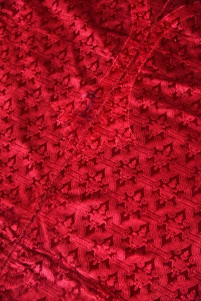 Carpet in two precious crimson velvets, Italy,...