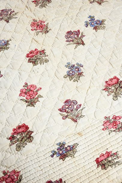 Quilted and quilted printed canvas valve,...