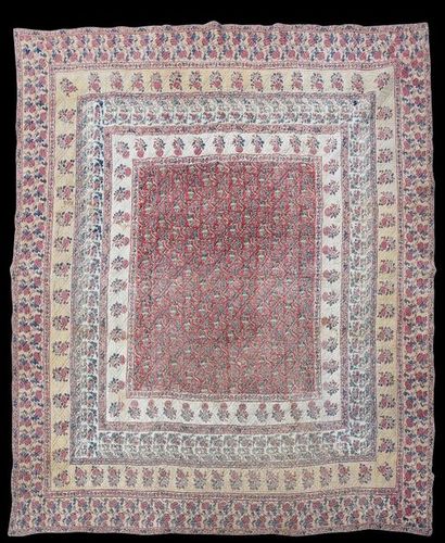 Quilted and quilted quilt in printed Indian...