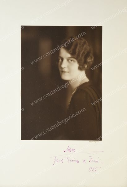 MARIA PAVLOVNA, Grand Duchess of Russia (1890-1958)....