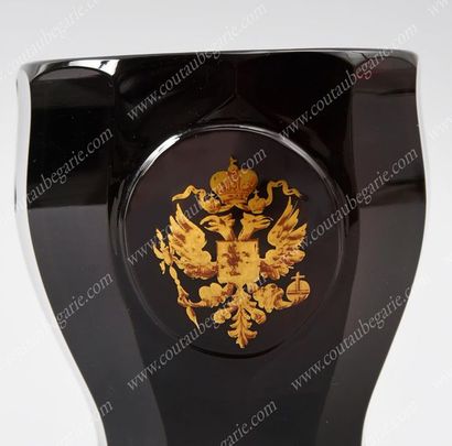 SERVICE DE TABLE
DE L'EMPEREUR NICOLAS II.
Paire...