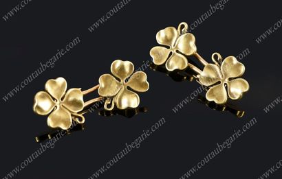 PAIRE DE BOUTONS DE MANCHETTE.
Par FABERGÉ,...