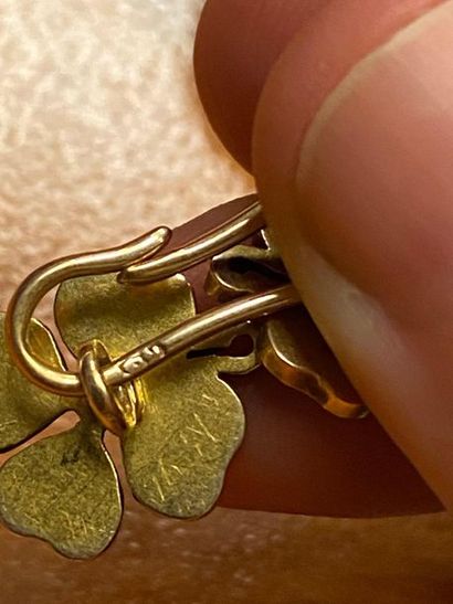 PAIRE DE BOUTONS DE MANCHETTE.
Par FABERGÉ,...