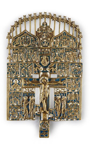 GRANDE CROIX DE PROCESSION DITE «CROIX ÉTENDUE».
En...