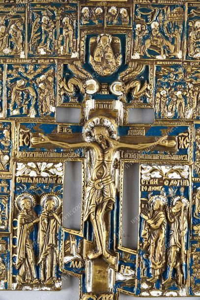 GRANDE CROIX DE PROCESSION DITE «CROIX ÉTENDUE».
En...
