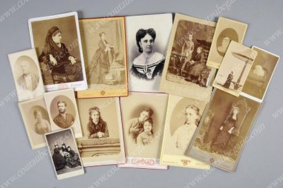 ARISTOCRATIE RUSSE ET ÉTRANGÈRE.
Bel ensemble...