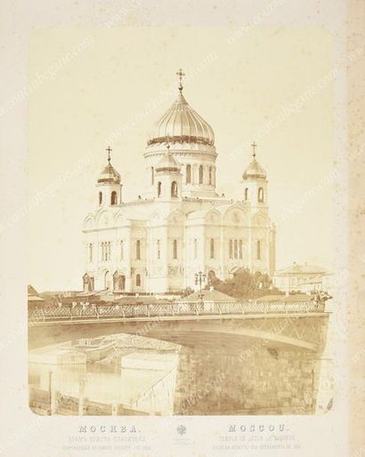 MOSCOU.
Ensemble de 10 grands tirages photographiques,...