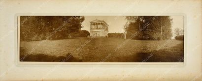 PALAIS DE LA FAMILLE IMPÉRIALE.
Album contenant...