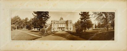 PALAIS DE LA FAMILLE IMPÉRIALE.
Album contenant...
