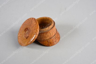 CASQUETTE MINIATURE D'OFFICIER RUSSE.
En...