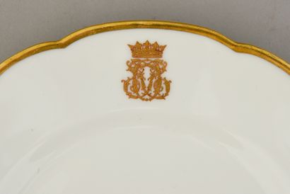 TABLE SERVICE OF THE DUKE OF NEMOURS,
DAMON,...