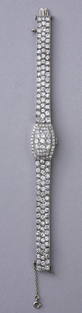 LADY'S Wristwatch.
BY HENRI LYON, PARIS,...