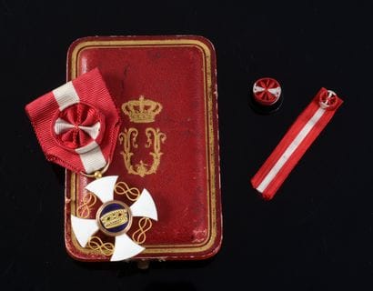 ORDER OF THE CROWN (Italy). 
 Officer's star,...
