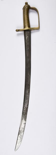 SABRE BRIQUET TYPE AN XI;
Guard stamped VERSAILLES....