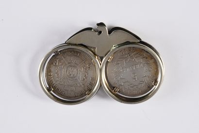 SILVER METAL BANKNOTES PENCIL.
Decorated...