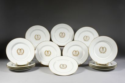 SERVICE DES BALS,
FOR THE COURT OF KING LOUIS-PHILIPPE.
Set...