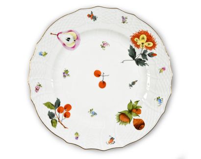 PORCELAIN TABLE SET.
HEREND, HUNGARY, 20th...