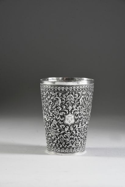 PRESENT OFFERED BY QUEEN VICTORIA TO THE...
