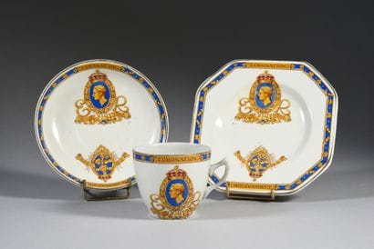 ÉDOUARD VIII, roi de Grande-Bretagne (1894-1972).
Ensemble...