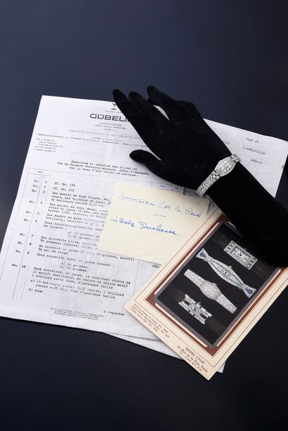 LADY'S Wristwatch.
BY HENRI LYON, PARIS,...