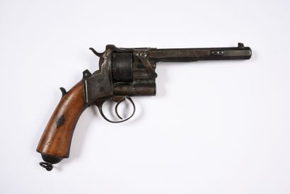 BEAUTIFUL CENTRAL BORNE REVOLVER.
11.5mm...
