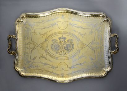 LARGE SERVING TRAY WITH THE ARMS OF KING...