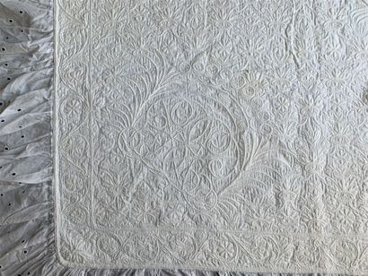Boutis quilt, coat of arms and count's crown,...