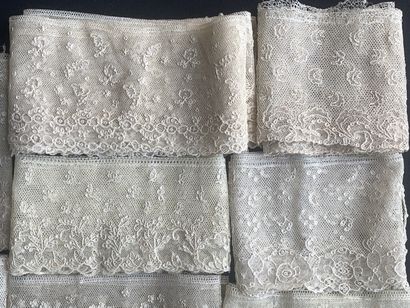Alençon lace borders, needlework, circa 1780-1800.
In...