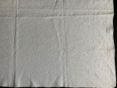 Toilette in boutis, Marseille stitching,...