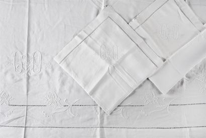 Embroidered bed set, sheet and its pillowcases,...