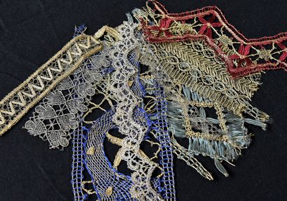 Metal and silk lace samples, bobbins, early...