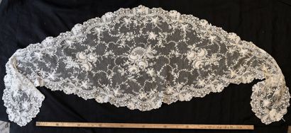 Sumptuous mantilla, Gauze stitch, needlepoint,...