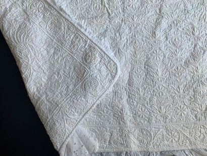 Boutis quilt, coat of arms and count's crown,...