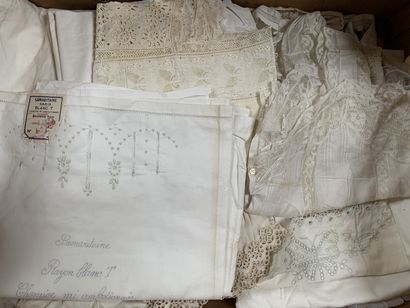 Important collection of women's lingerie,...